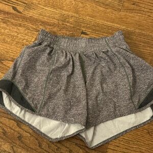 Lululemon size 4 tall grey shorts